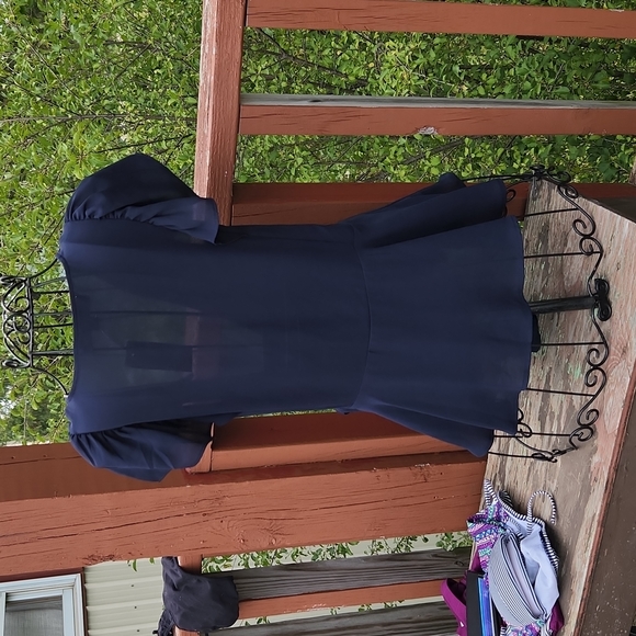 Loft wrap around navy blouse - Picture 5 of 5